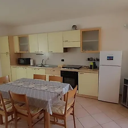 Apartment La Veranda Del Melograno - Pisticci