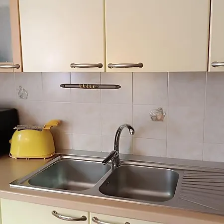 Appartamento La Veranda Del Melograno - *